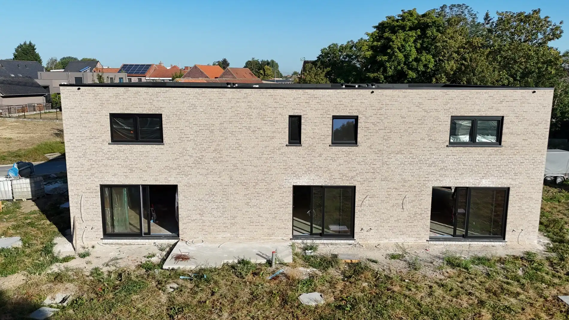 Woning met 3 slaapkamers en carport te Proven  foto 5