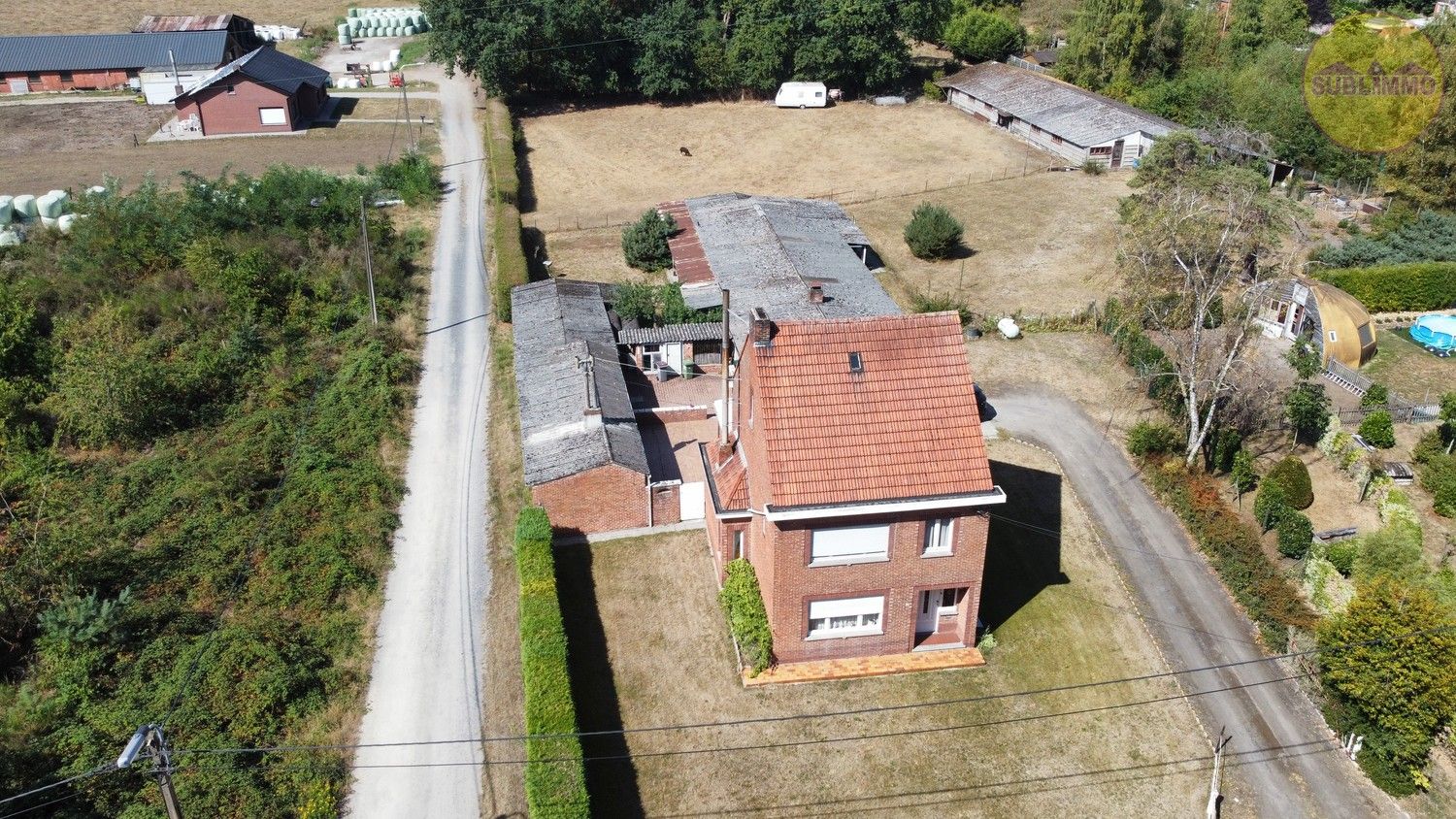 Te renoveren bebouwing op een royaal perceel van 4.119 m² te Mol met tal van mogelijkheden. foto 2