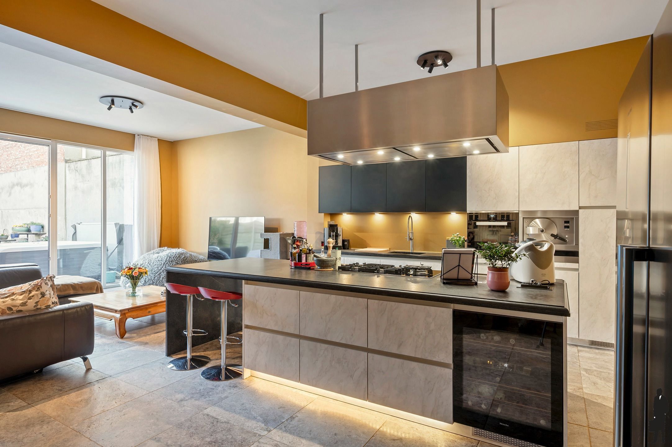 Exclusief gelijkvloers appartement met hoogwaardige afwerking en unieke stadstuin (230m²) foto 4