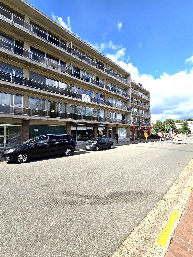 Instapklaar appartement met terras in het hart van Diegem!  foto 2