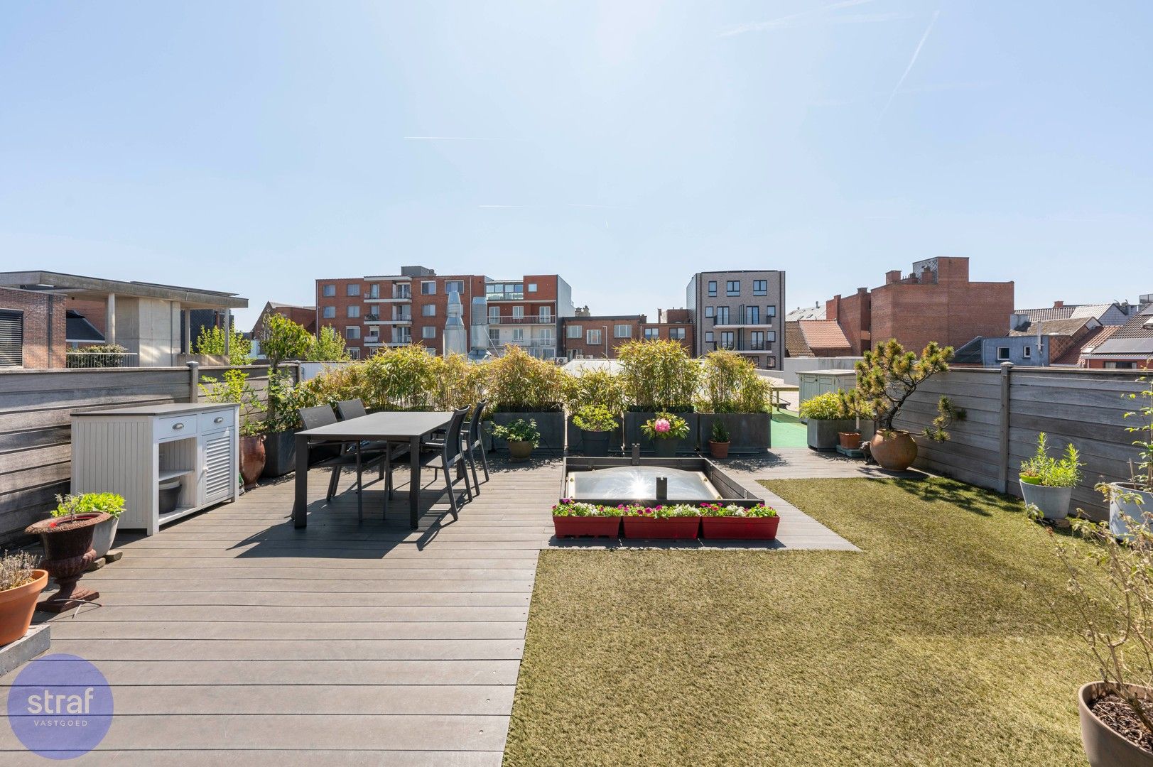 Instapklaar appartement met 2 slaapkamers en groot dakterras – Sint-Niklaas centrum foto 11