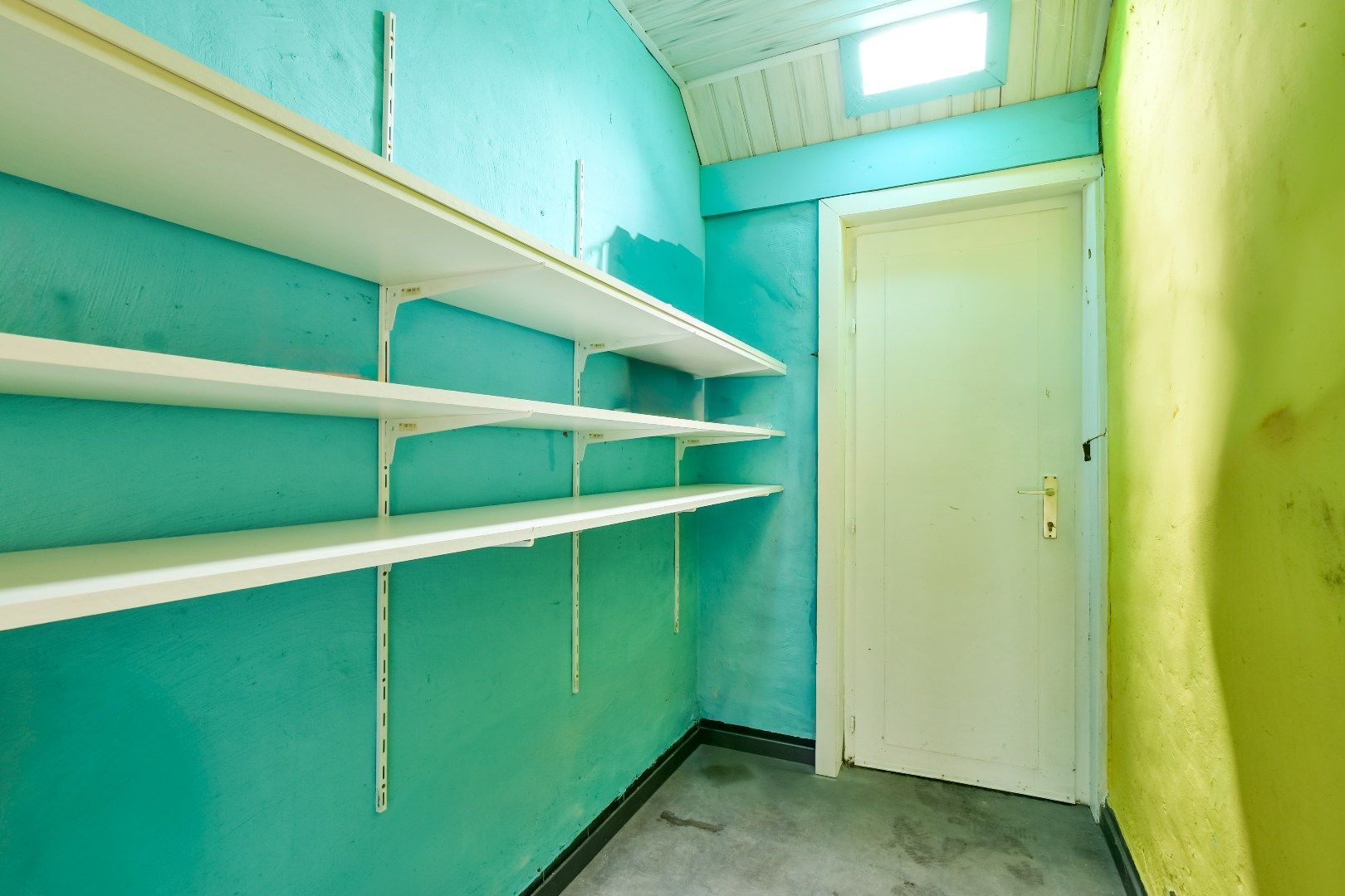 Knusse woning nabij het centrum van Torhout! foto 7