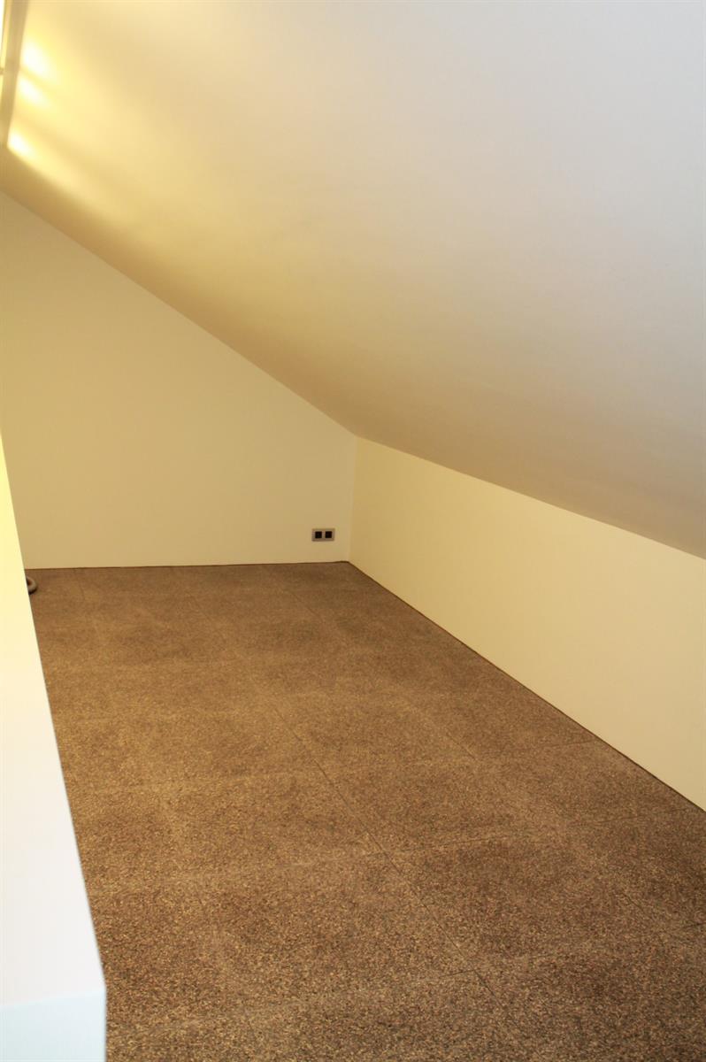 Appartement te huur foto 11
