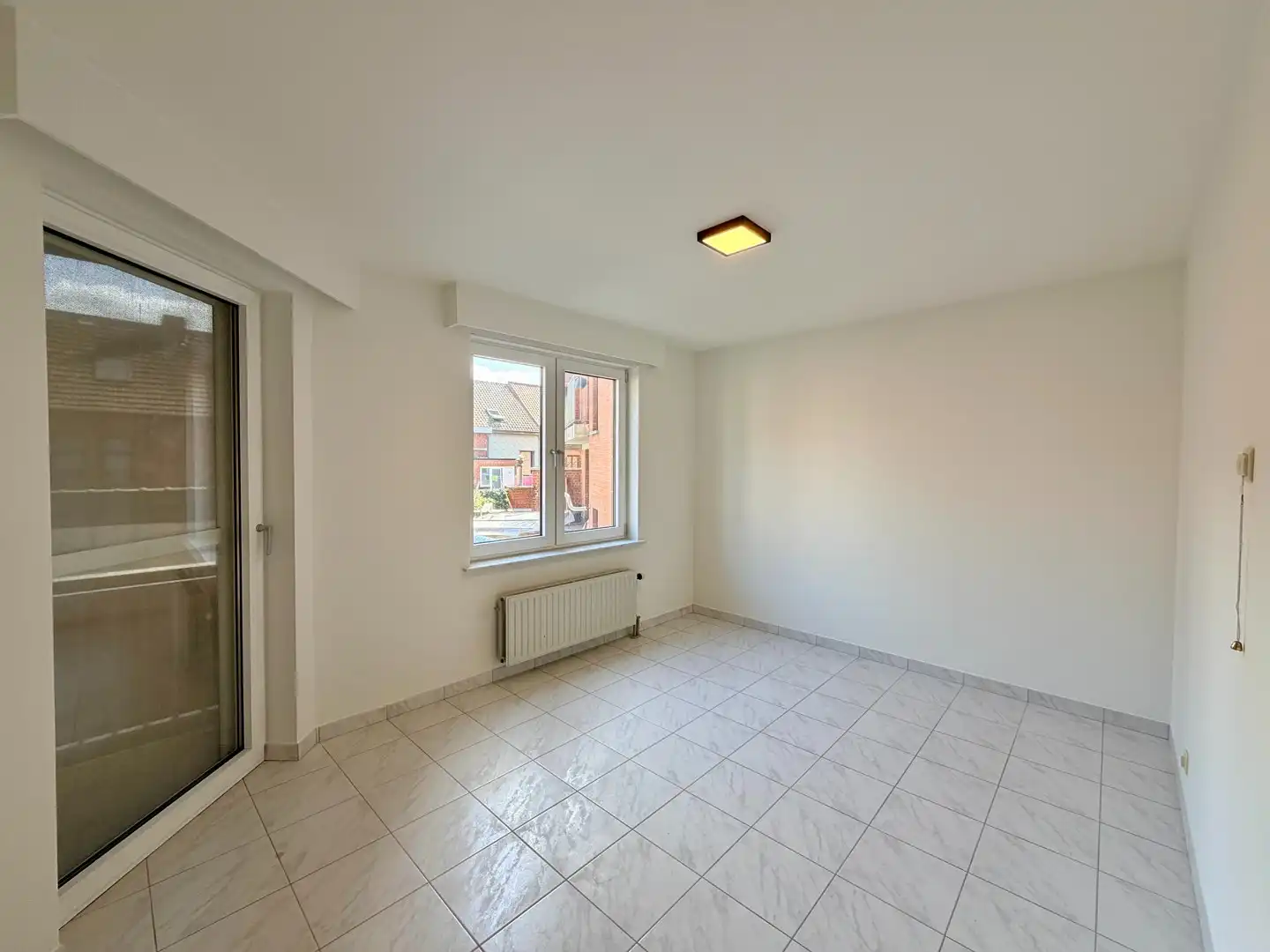 Instapklaar appartement in het centrum van Roeselare! foto 9