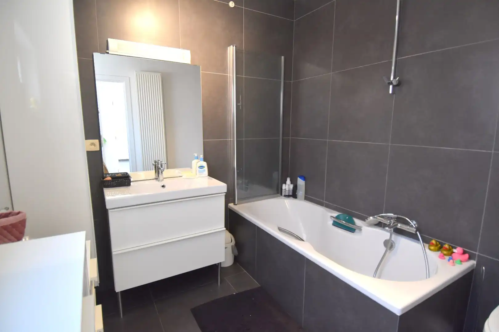 Woning met 3 slaapkamers en zonnige tuin in Rekkem foto 9