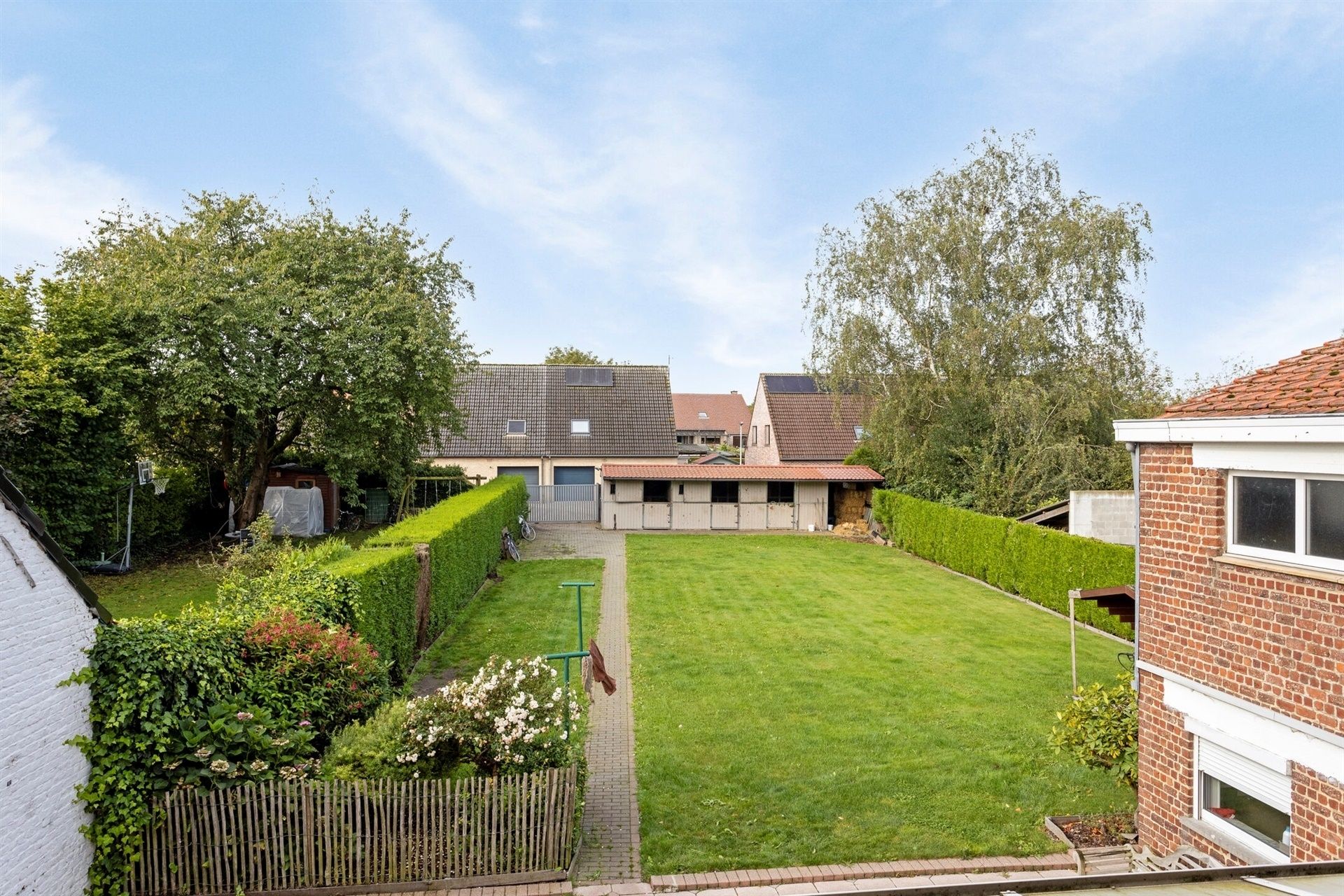 Projectgrond voor handel, woning en bouwgrond voor open bebouwing foto 4