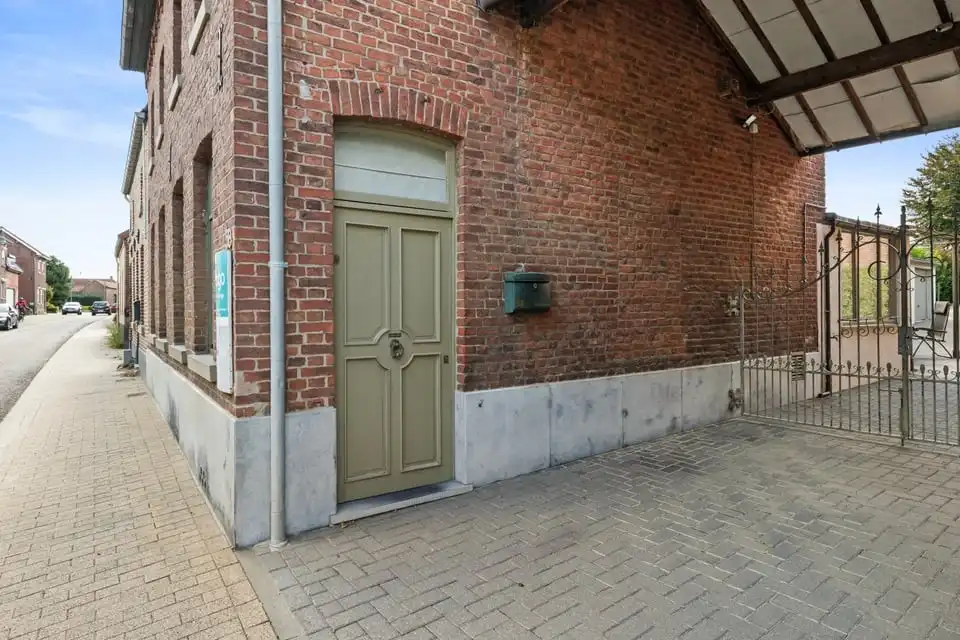 CHARMANTE WONING MET 3 SLKS EN EEN PRACHTIGE TUIN MET TAL VAN MOGELIJKHEDEN foto 34