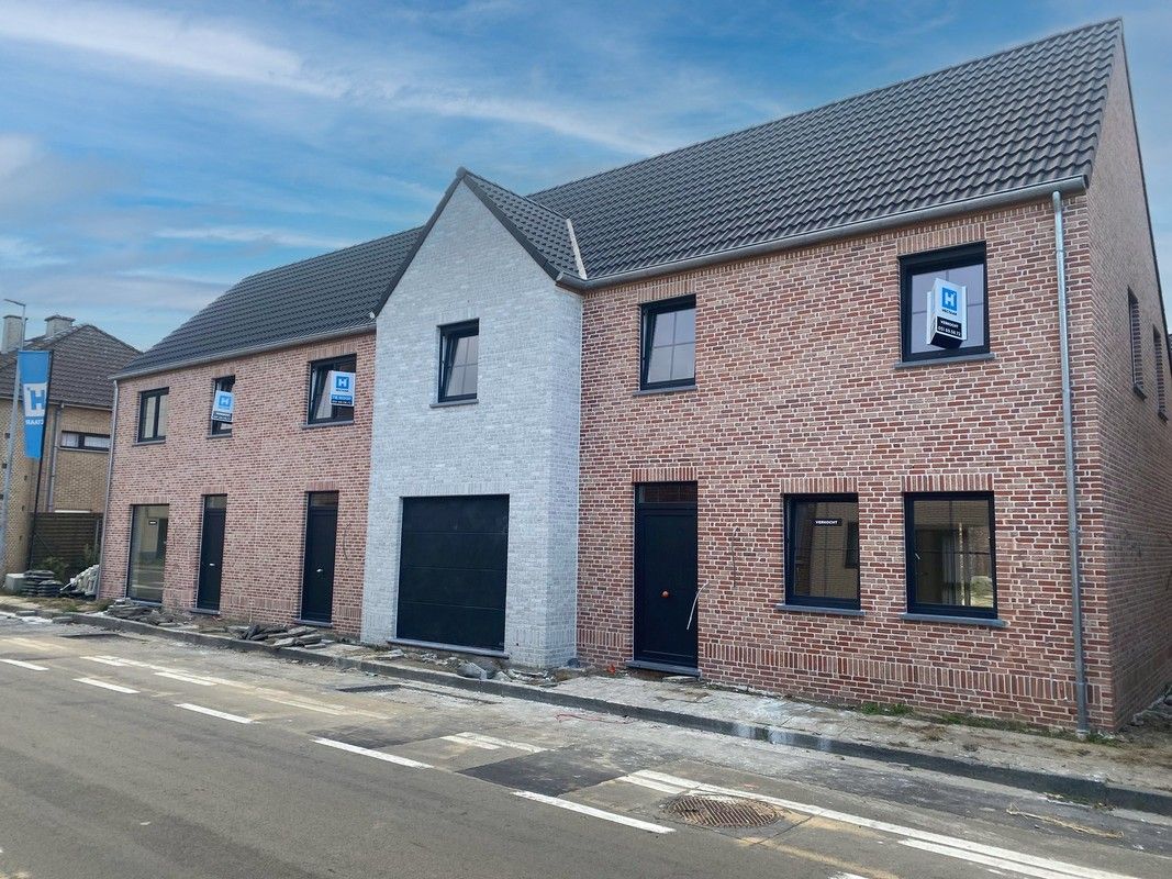 Ontdek duurzaam wonen in Bavikhove foto {{pictureIndex}}