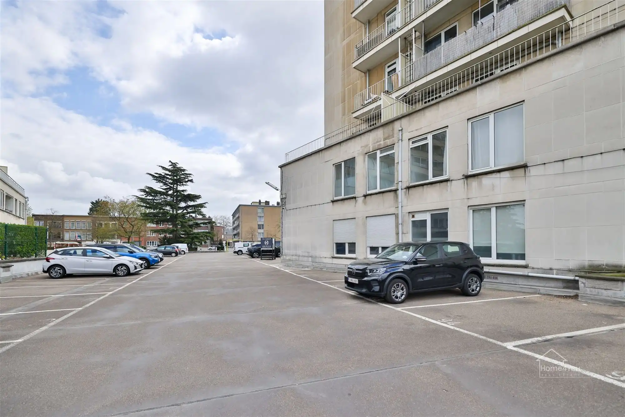  Instapklare investering verhuurd appartement 3e verdieping foto 4