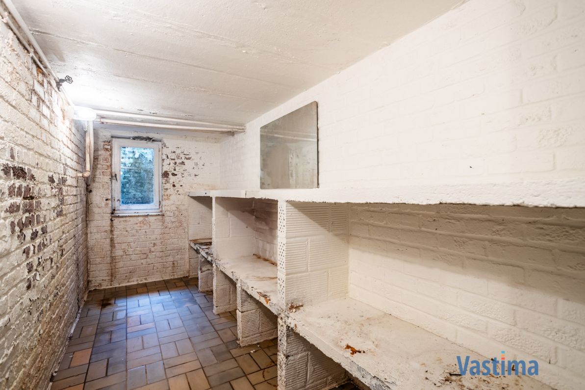 Lichtrijke villa met royale tuin vlak bij natuur & stadsleven foto 28