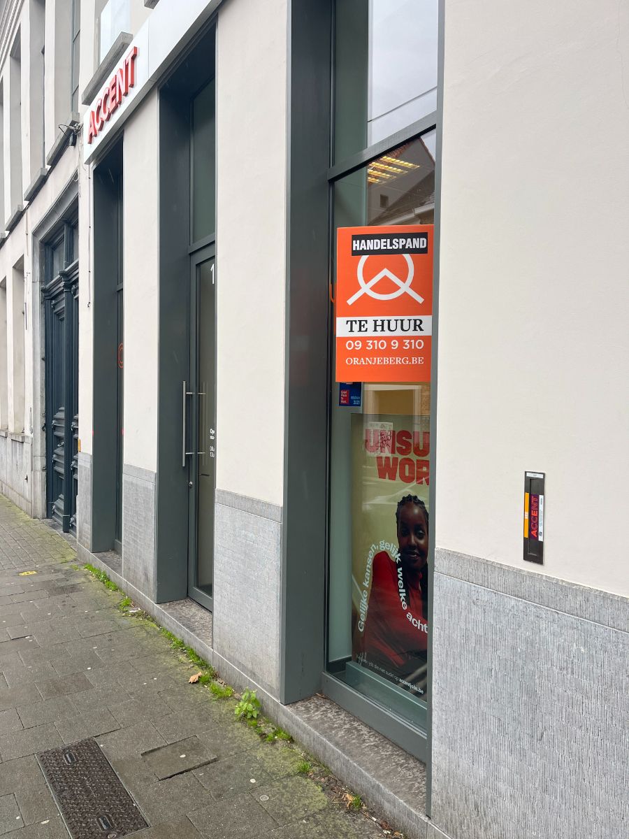 Handelspand 177 m²  te huur in Burgstraat foto 3