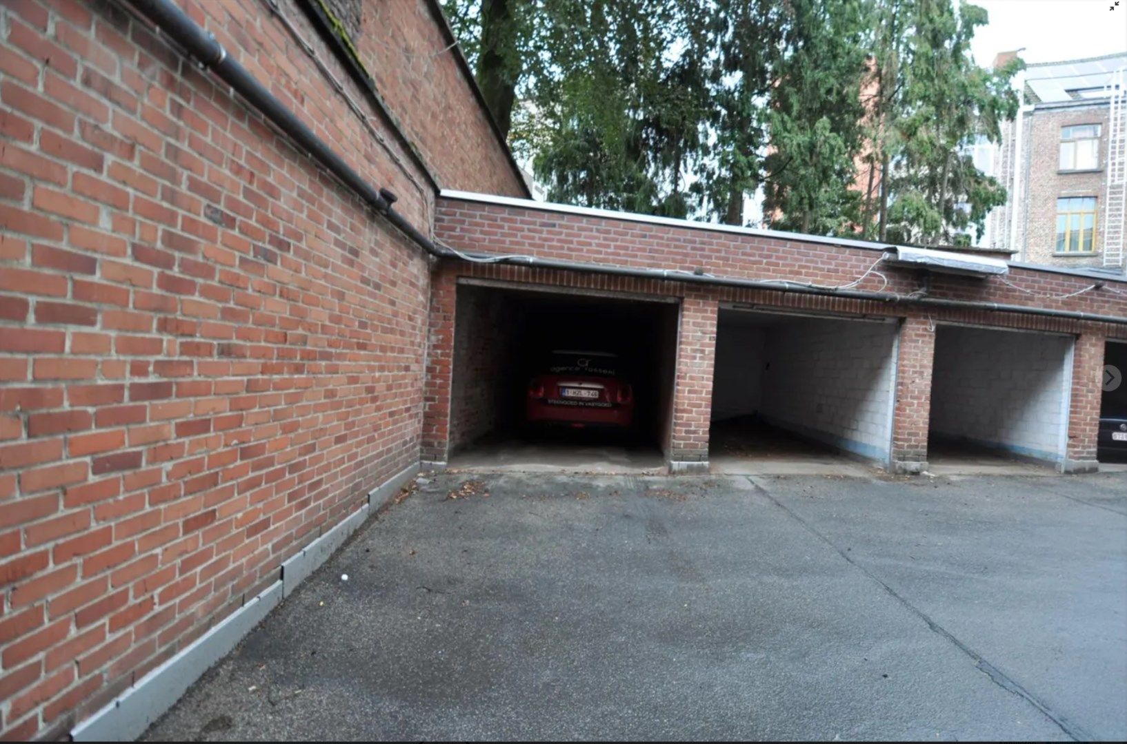 Gesloten garagebox centrum Gent foto 3