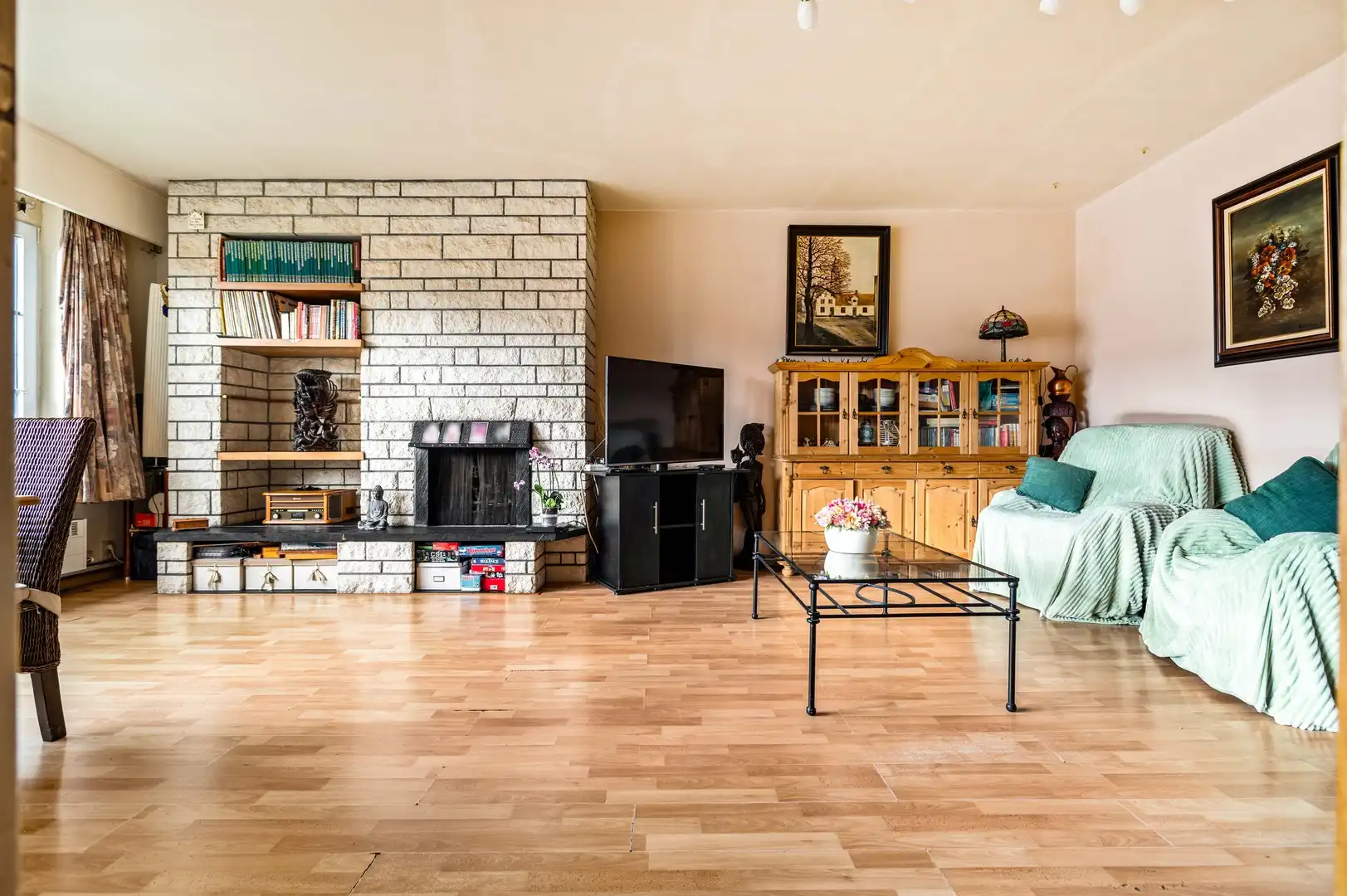 Bel-etage met 4 slpk in rustige woonwijk foto 8