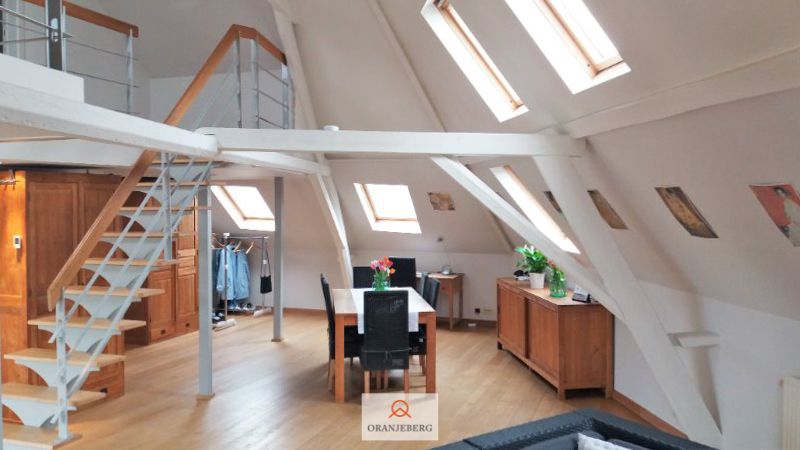 Prachtig BEMEUBELD dakappartement met terras vlakbij Zuid foto 16