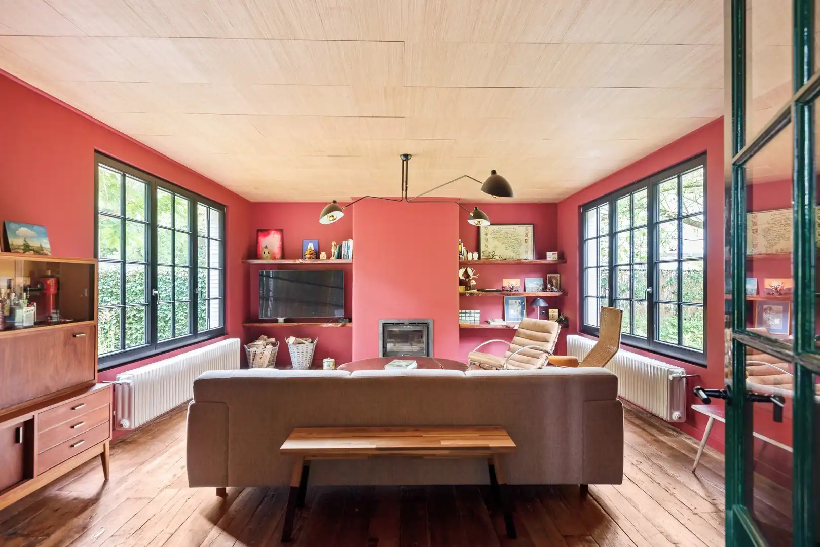 Stijlvolle, vrijstaande villa met zonnige tuin en zwemvijver foto 13