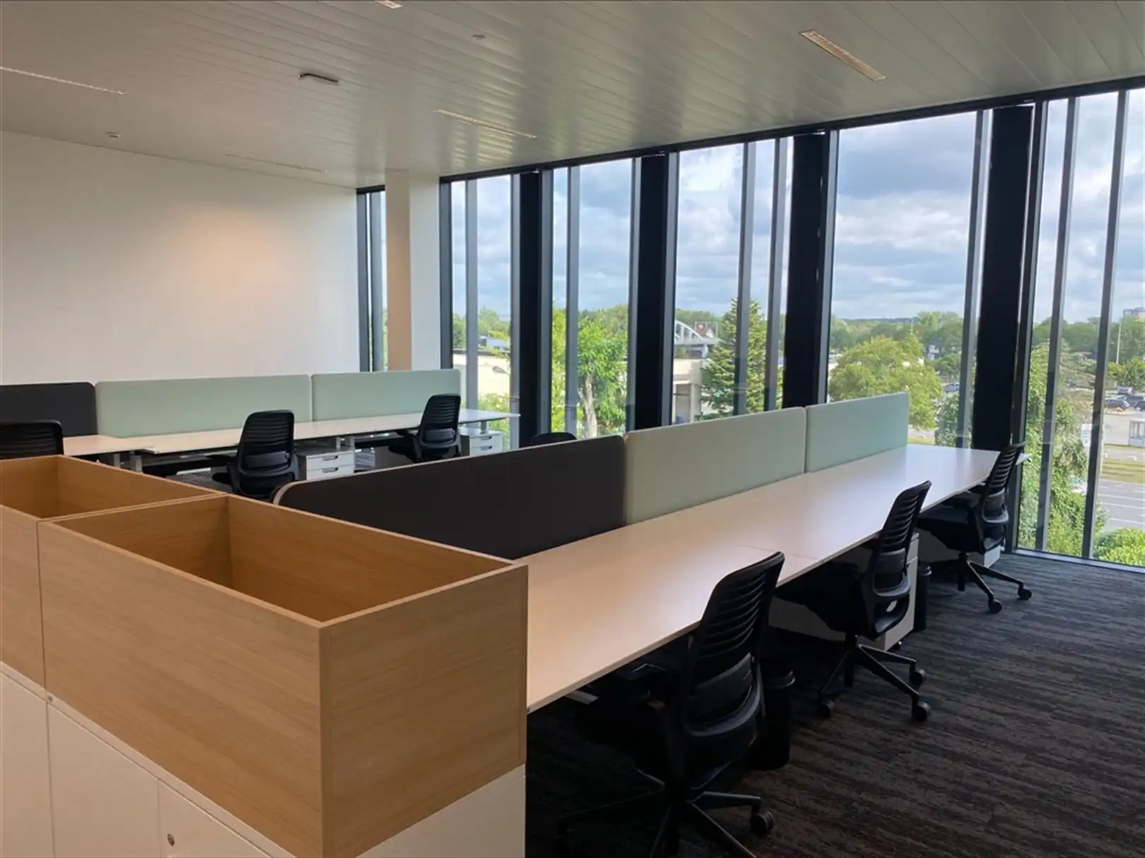 Recente full Service kantoren nabij Flanders Expo foto 18