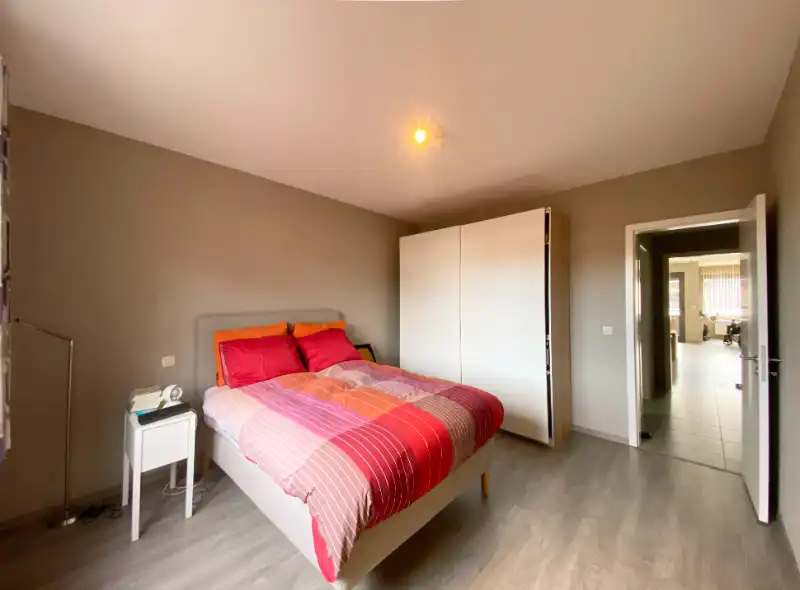 Zeer mooi appartement met 2 autostaanplaatsen in centrum van Houthalen foto 7