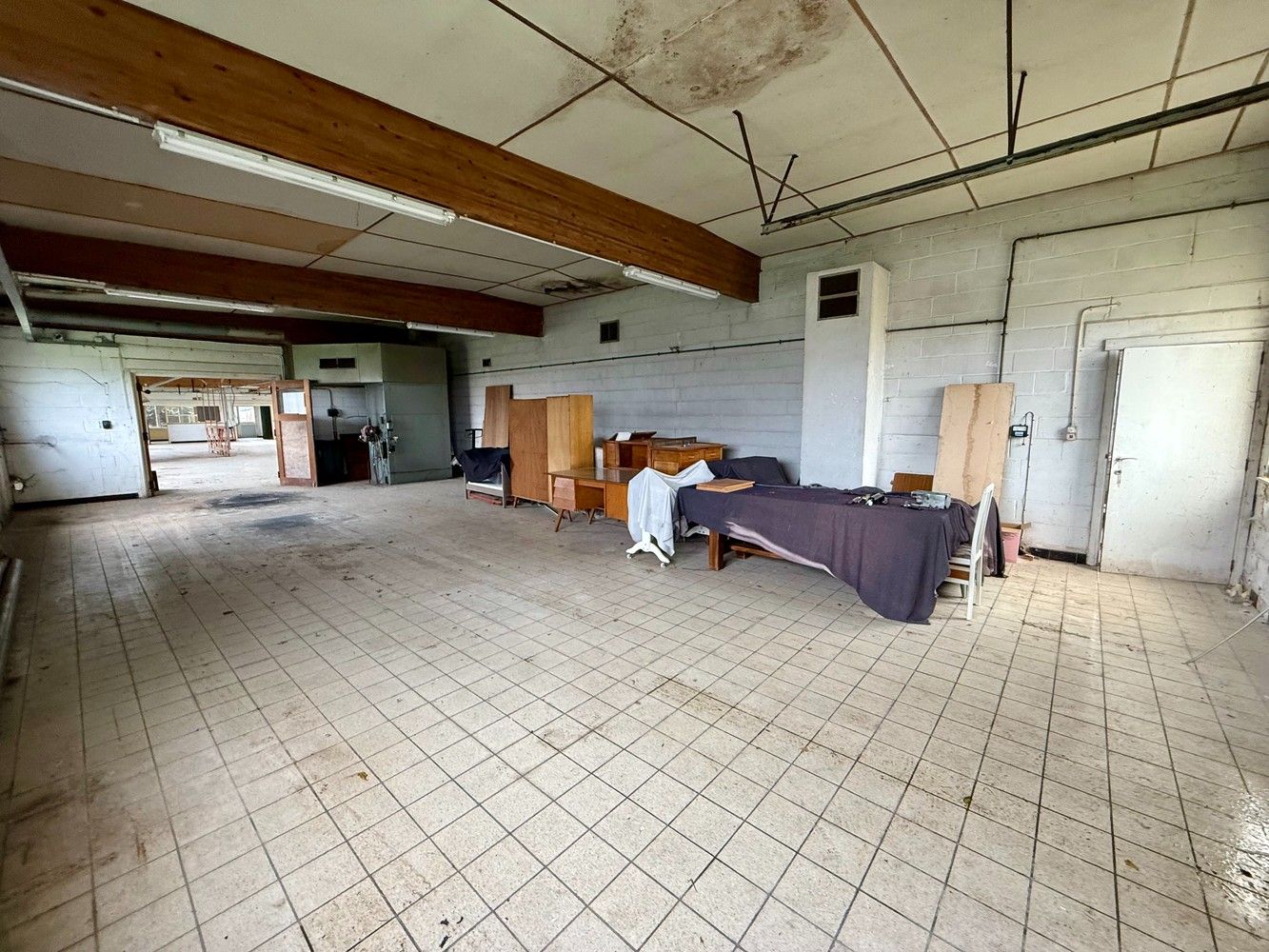 🏡 Te koop: te renoveren ruime villa – unieke opportuniteit in Elst! foto 23