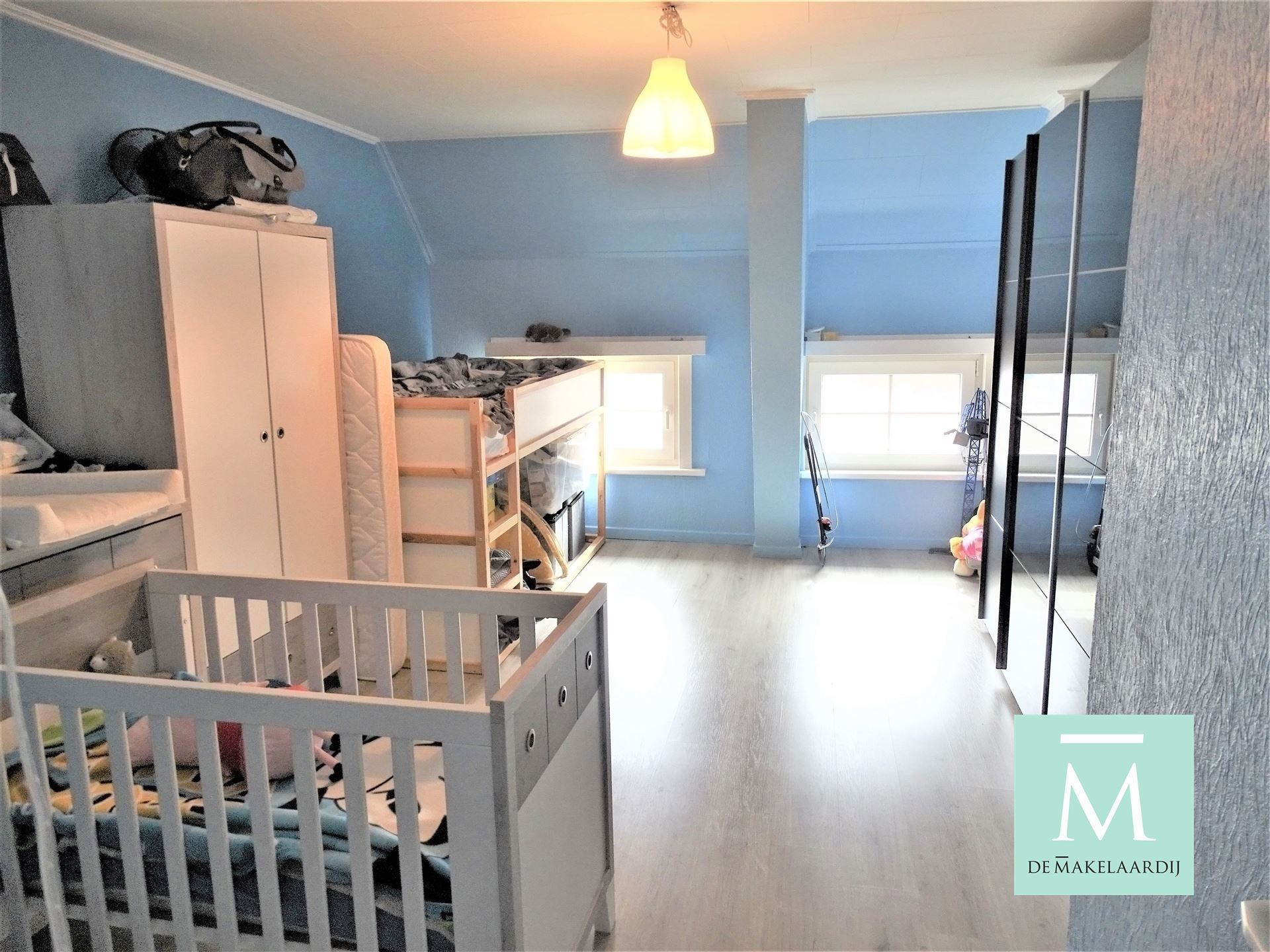 Op te frissen starterswoning en achterbouw (met mogelijkheid tot inichten van bijkomende slaapkamers/bureau-hobbyruimte...) foto 8
