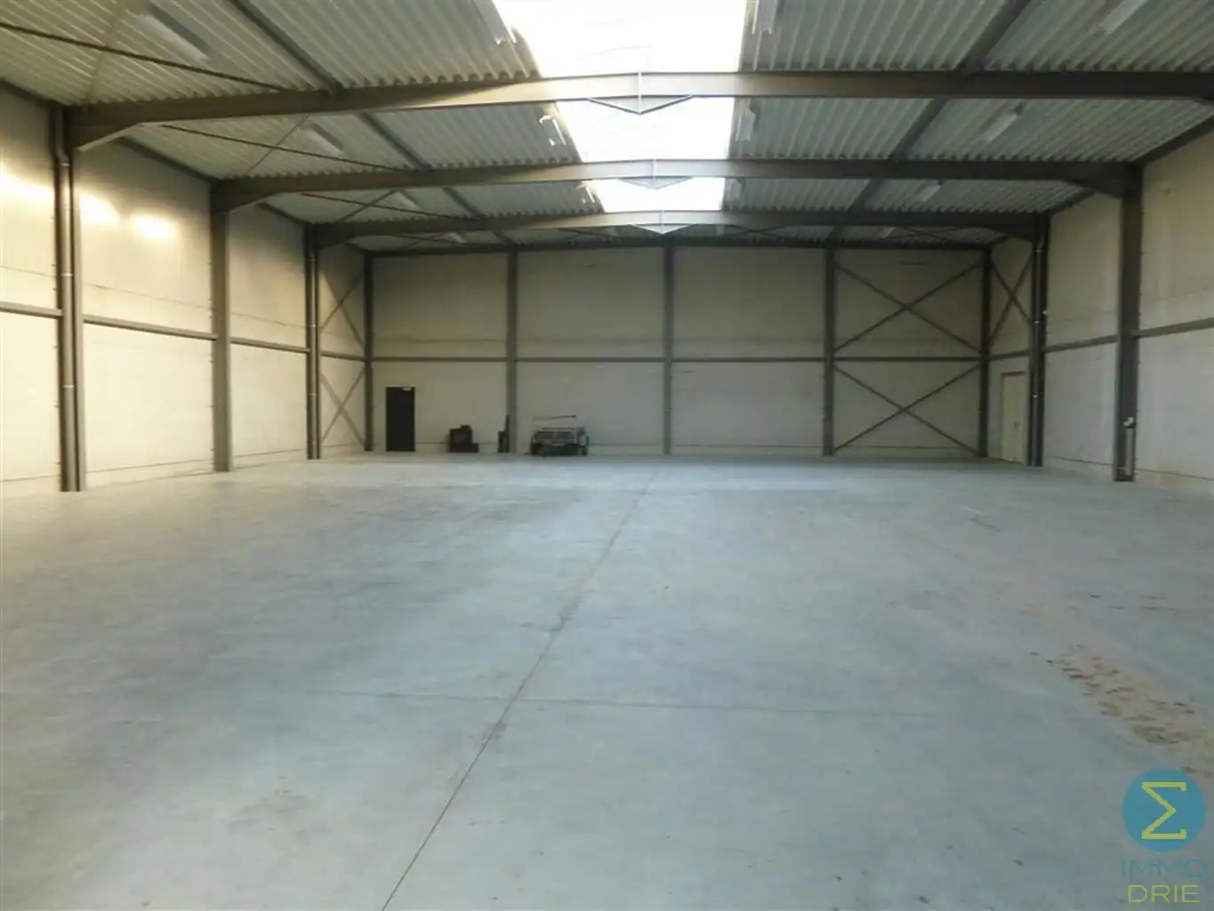 Commerciële ruimte te huur foto 4