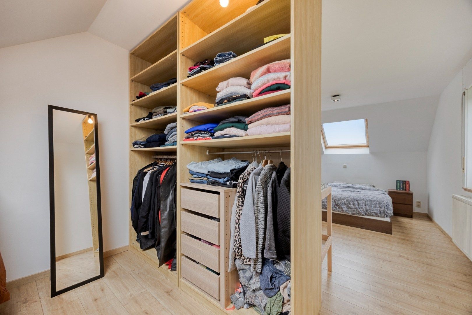 Open bebouwing met 4 slaapkamers, bureau, garage en prachtige tuin in Boutersem – EPC 158 kWh/m² - bewoonbare opp. 282 m² foto 26