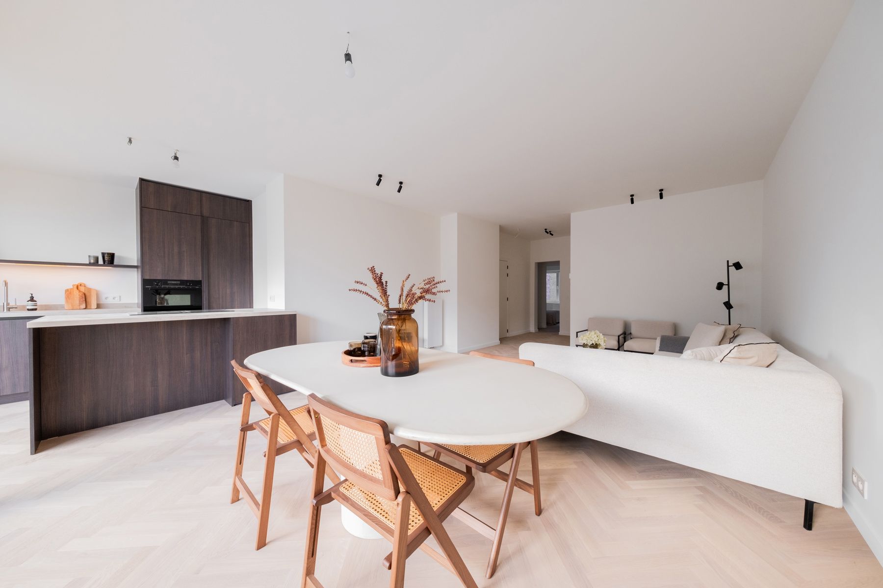 Trendy appartement met Adembenemend Zicht op de Opera foto {{pictureIndex}}