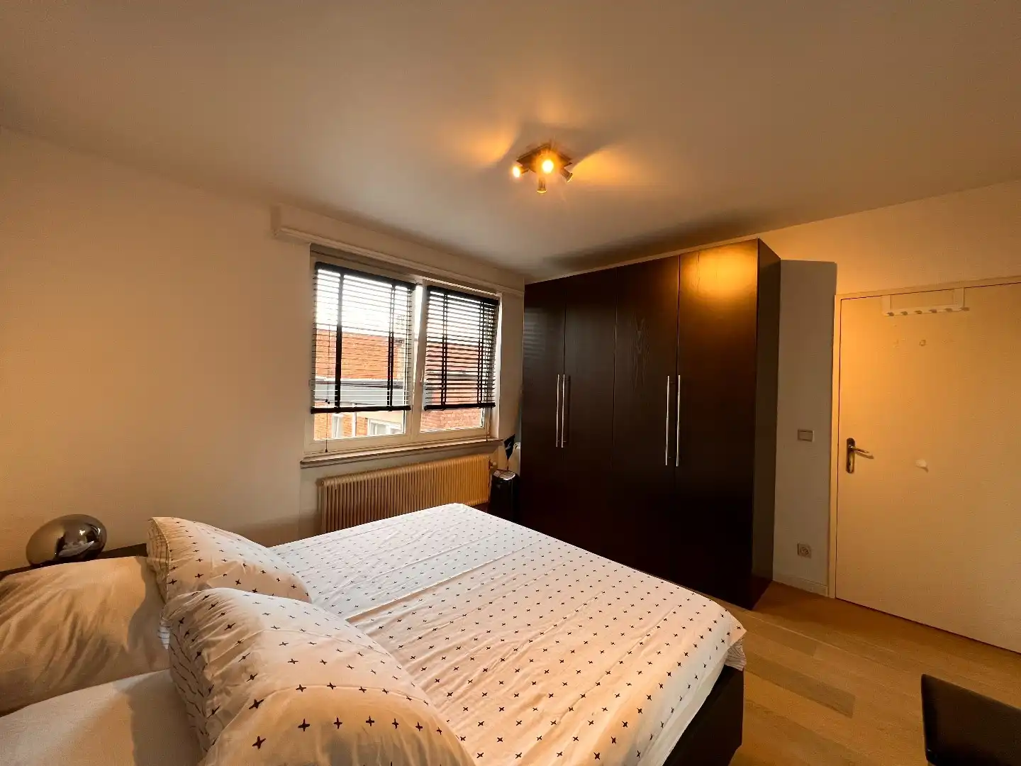 Gemeubeld 2 slpk appartement op toplocatie! foto 17