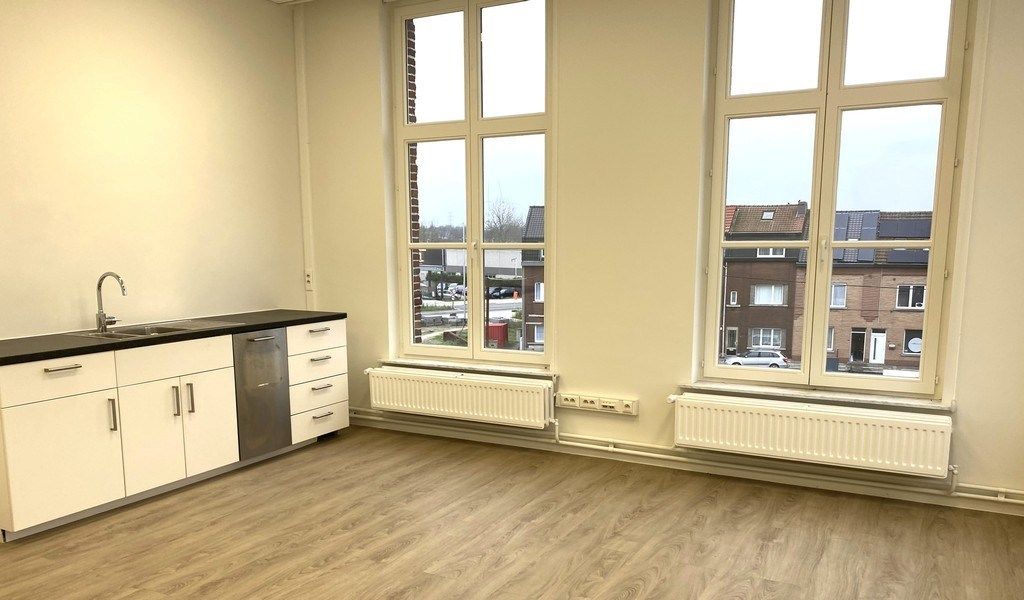 Kantoren te huur in voormalige directeurswoning in Gent foto 14