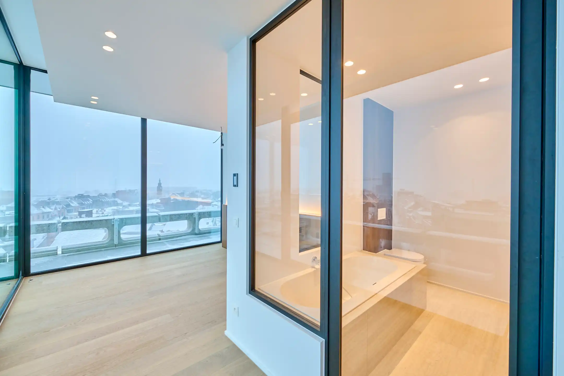 Luxe penthouse in hartje Hasselt, afgewerkt op topniveau! foto 13