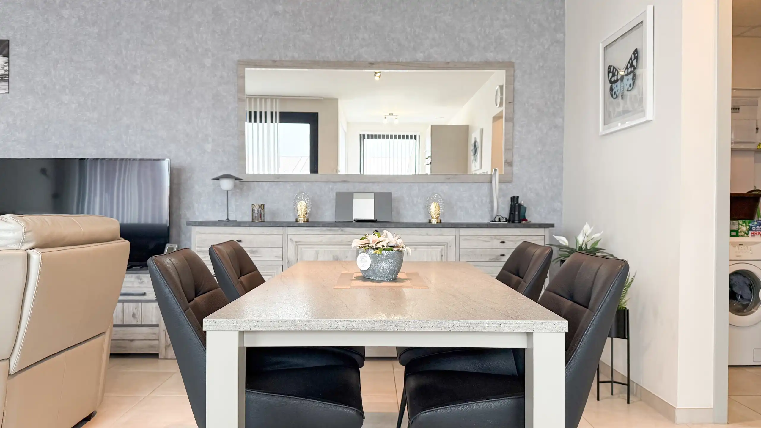 Modern app met 2 slpks, terras en lift centrum Heusden! foto 9