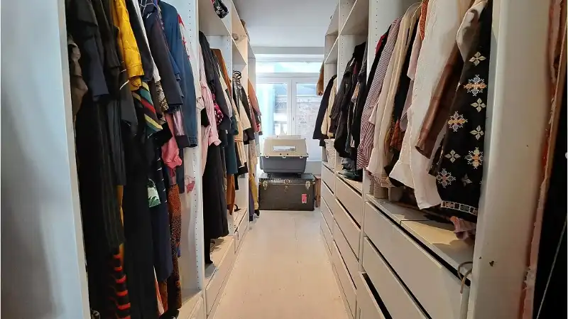 Unieke Opbrengsteigendom te koop in de Madridstraat in Oostende foto 12