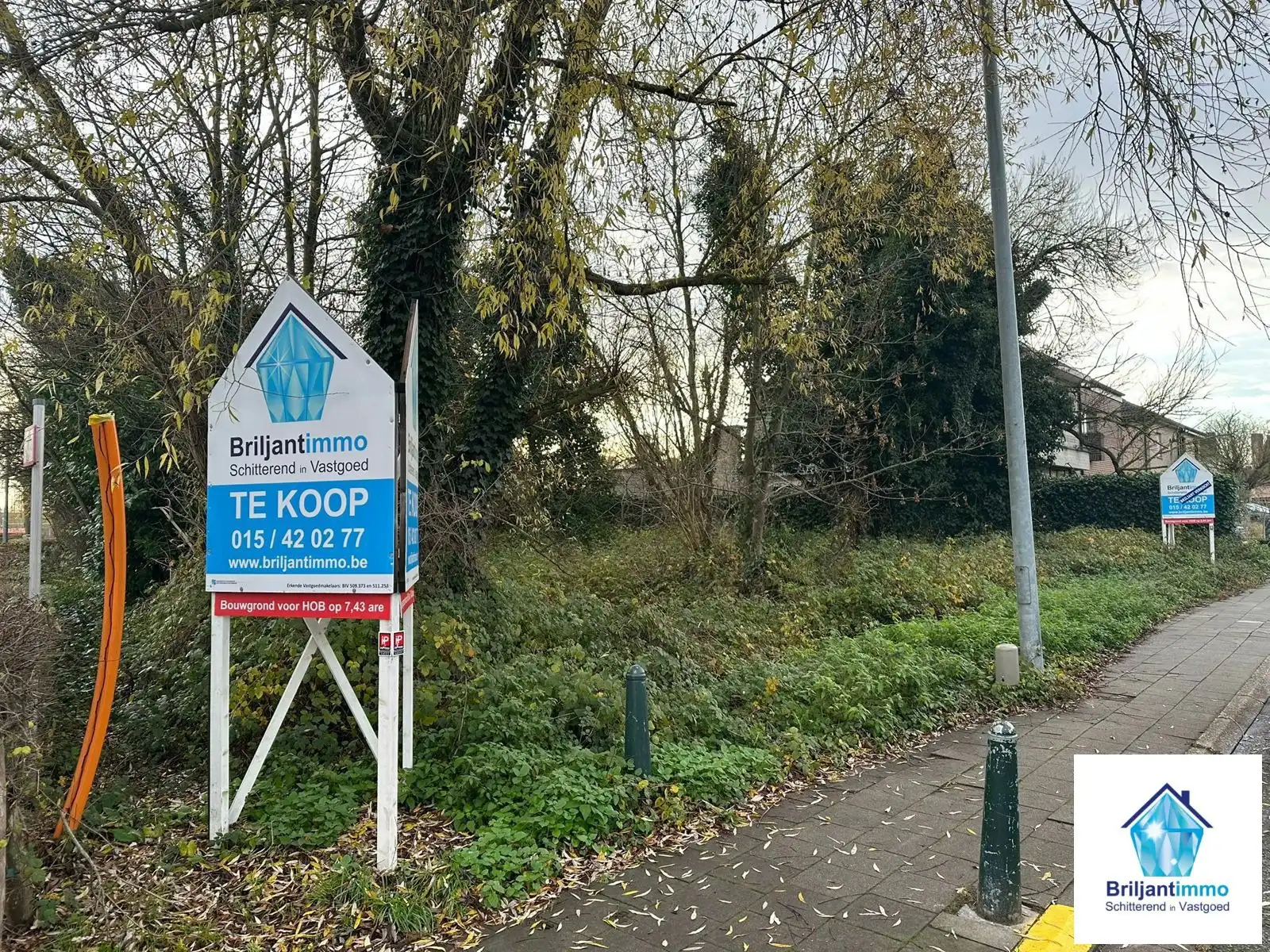 Bouwgrond voor halfopen bebouwing op toplocatie in Zemst foto {{pictureIndex}}