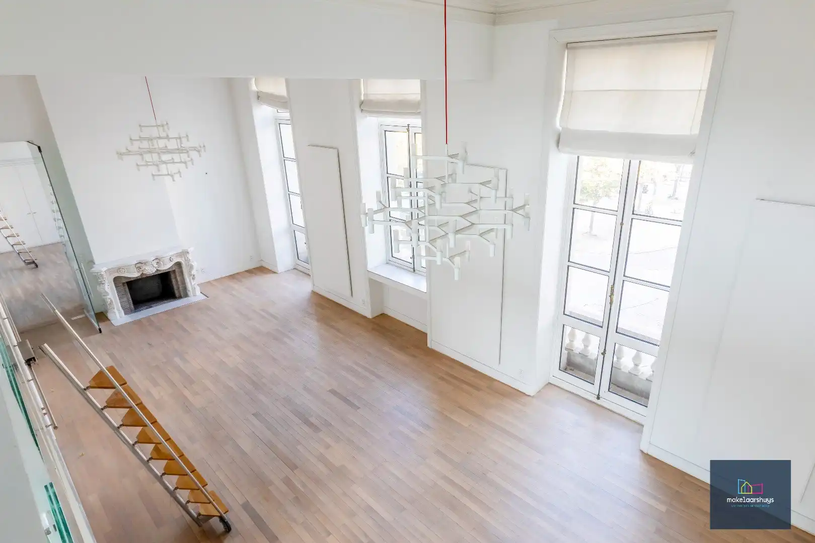 Luxueus duplex appartement   te Kouterhof met 2 slaapkamers , terras en  garageplaats foto 5