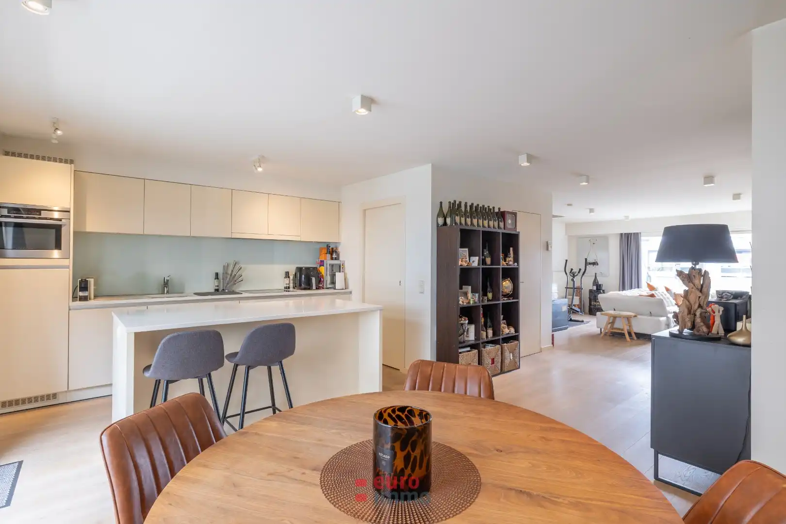 Wat een duplex!! foto {{pictureIndex}}
