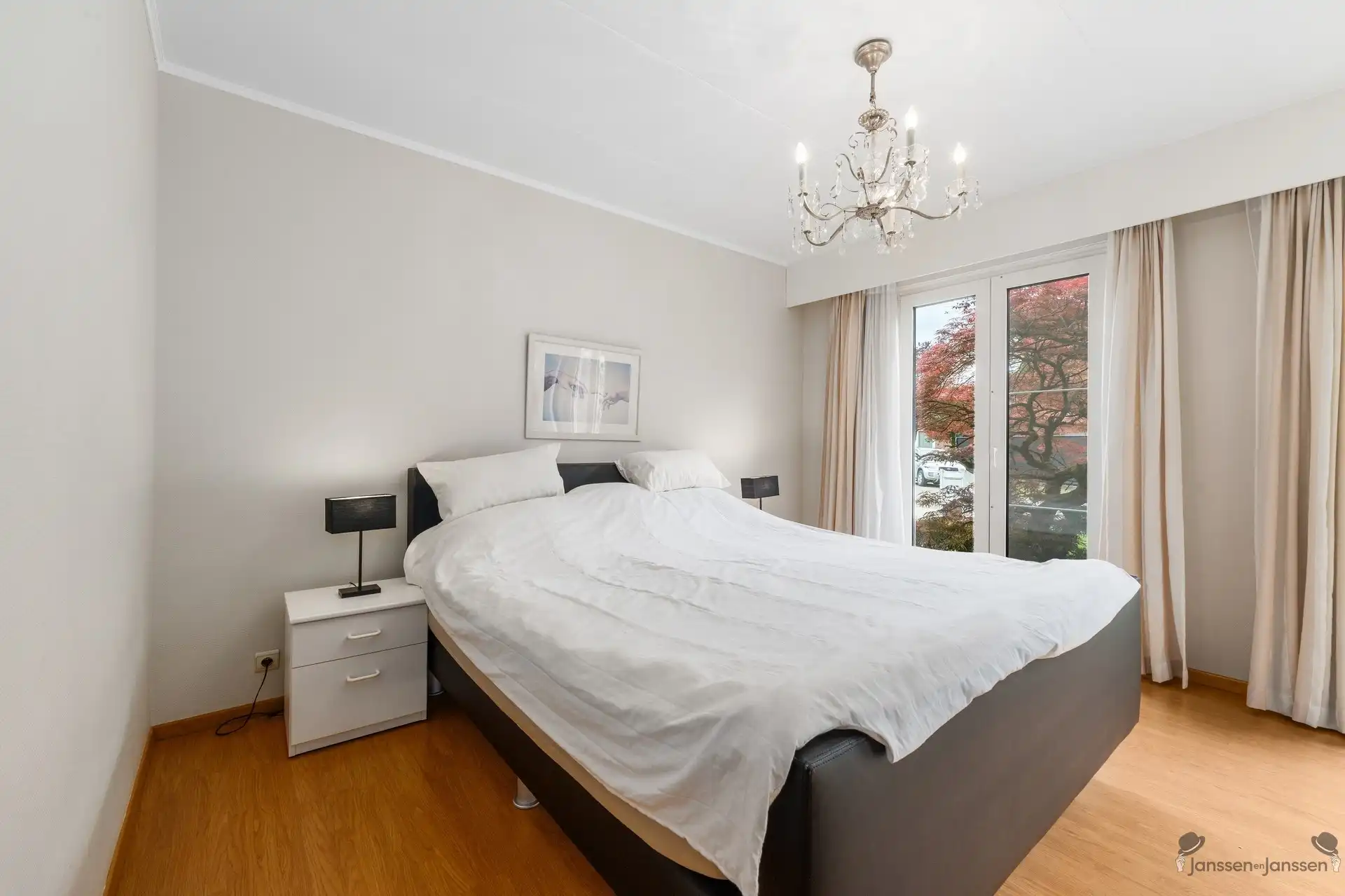 Prachtige lichtrijke villa met 4 slaapkamers op 826m². foto 12