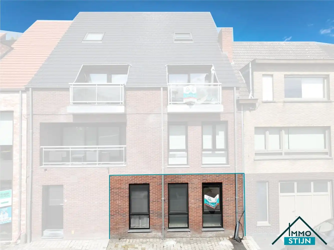 Gelijkvloers appartement met terras en tuin in centrum Zedelgem foto 2