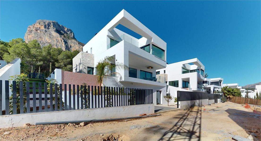Nieuwbouw luxe villa's in Polop met prachtig uitzicht foto {{pictureIndex}}