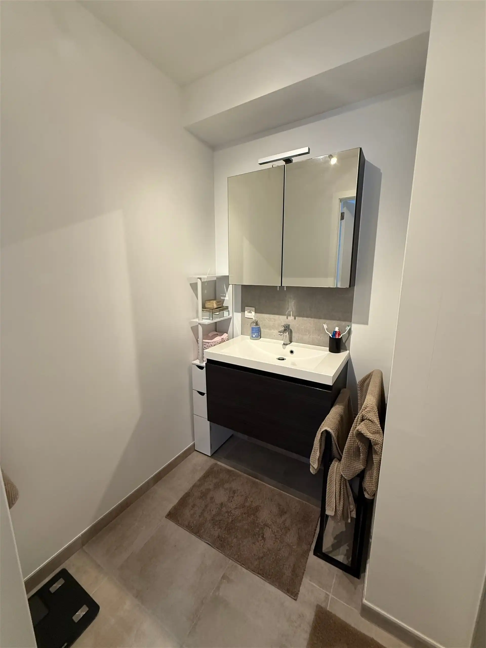 Nieuwbouwappartement met staanplaats  foto 8