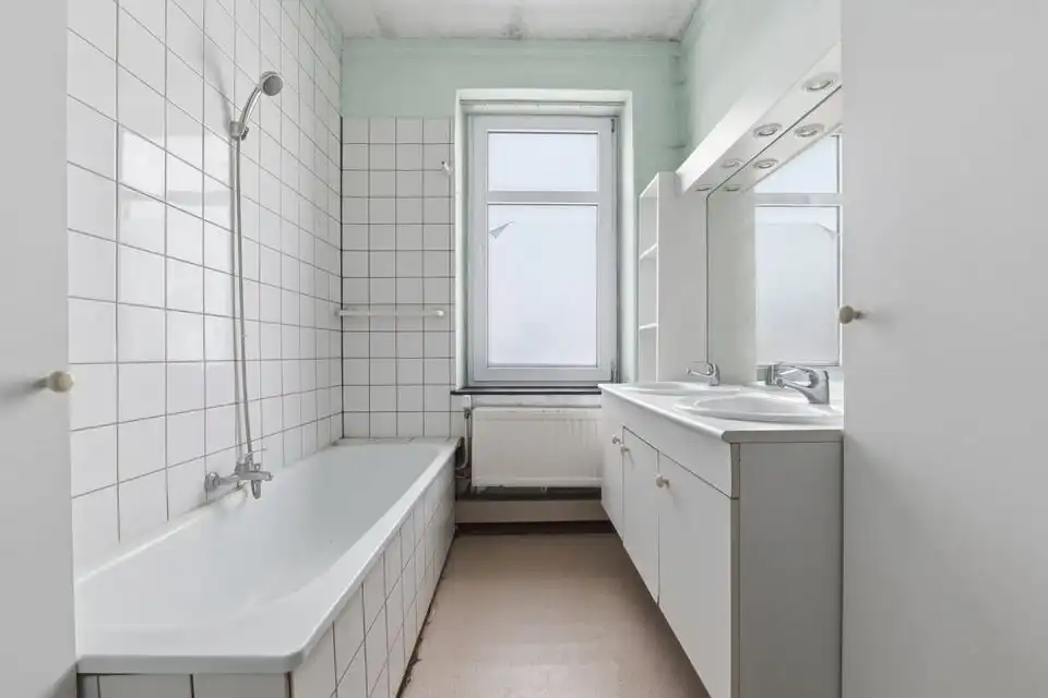 CHARMANTE WONING MET KARAKTER, RUIMTE EN UITZONDERLIJK POTENTIEEL OP RUIM PERCEEL foto 16