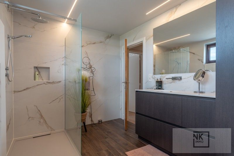 Handelsruimte met woning op 940 m² – instapklaar en vol mogelijkheden foto 21