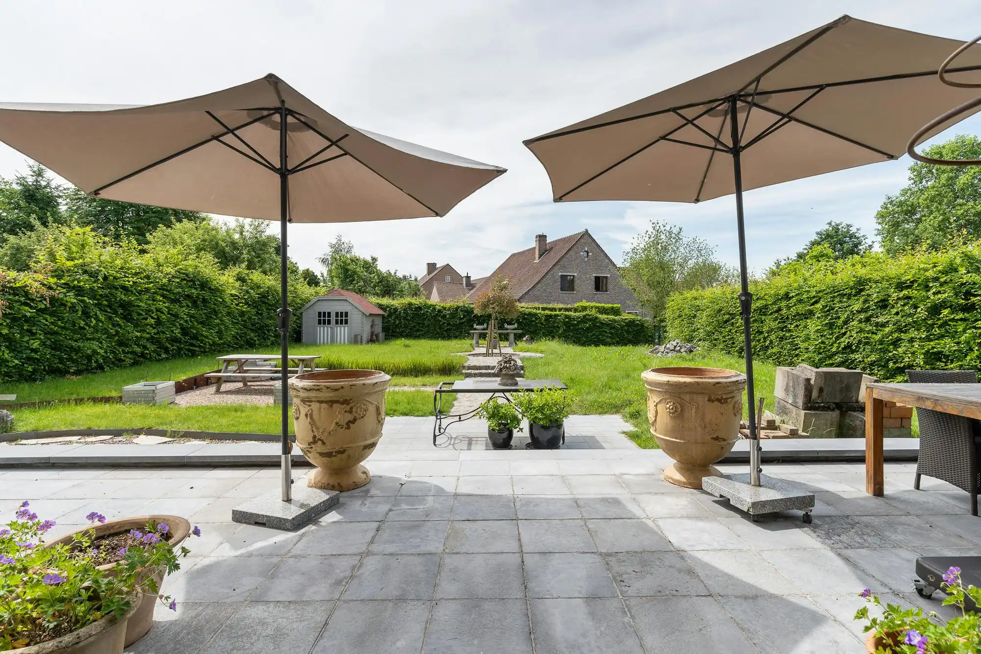 Exclusieve villa met polyvalente ruimte te koop in Kobbegem foto 27