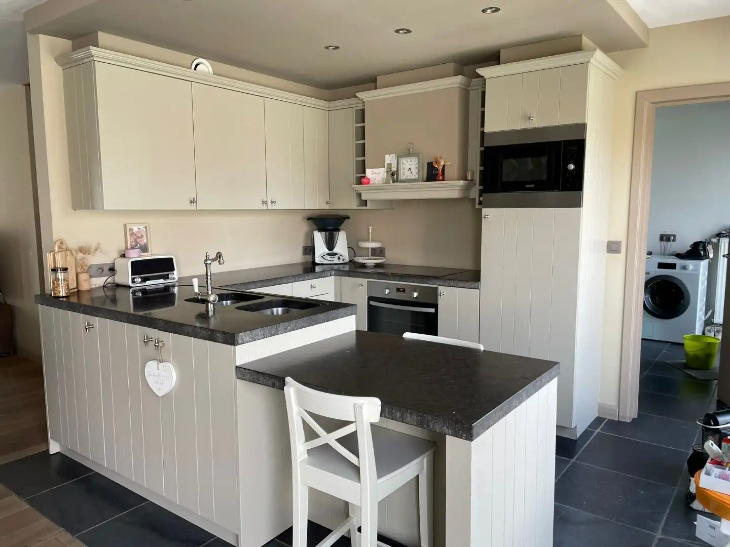 Instapklare woning met tuin en garage te huur in Staden foto 4