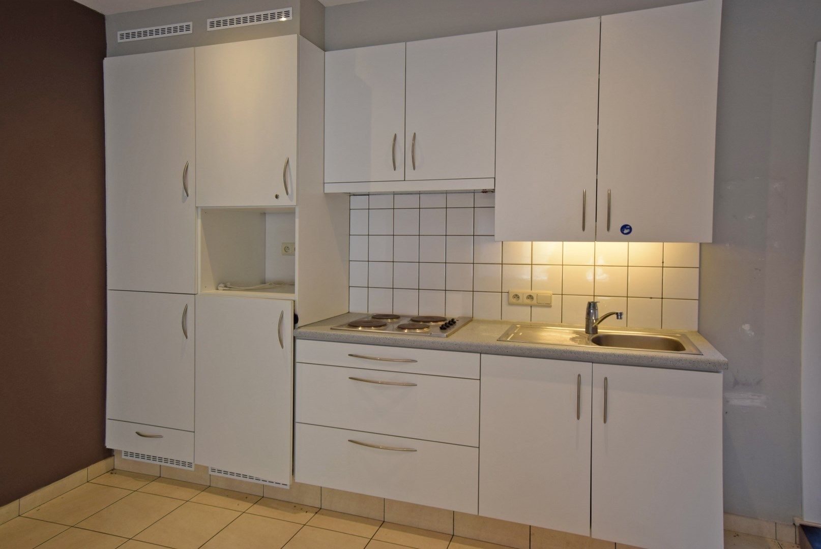 Uniek wooncomplex als geheel te huur in centrum Lichtervelde foto 14