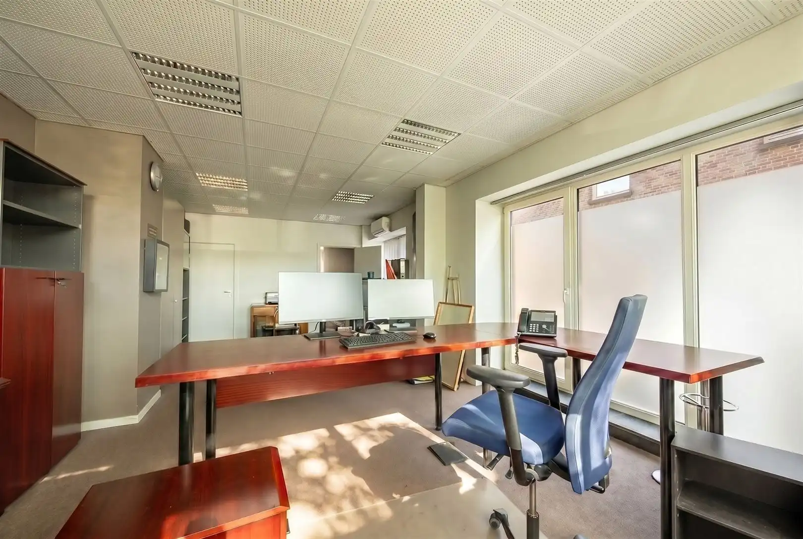 Een gelijkvloers kantoor in het groene Brasschaat foto 12