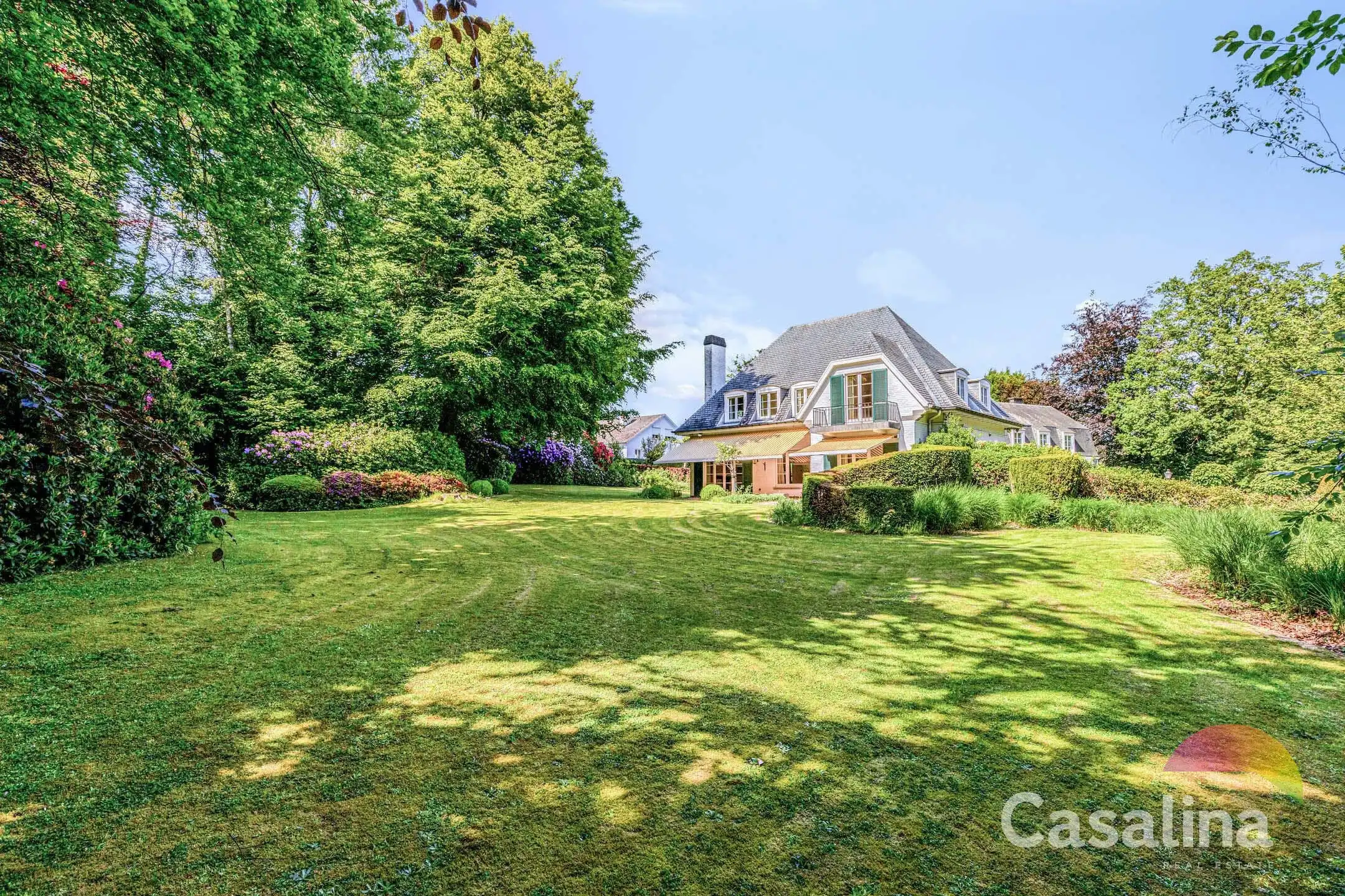 Wijk Baron Albert d'Huart–Viergevelvilla met veel potentieel foto 33