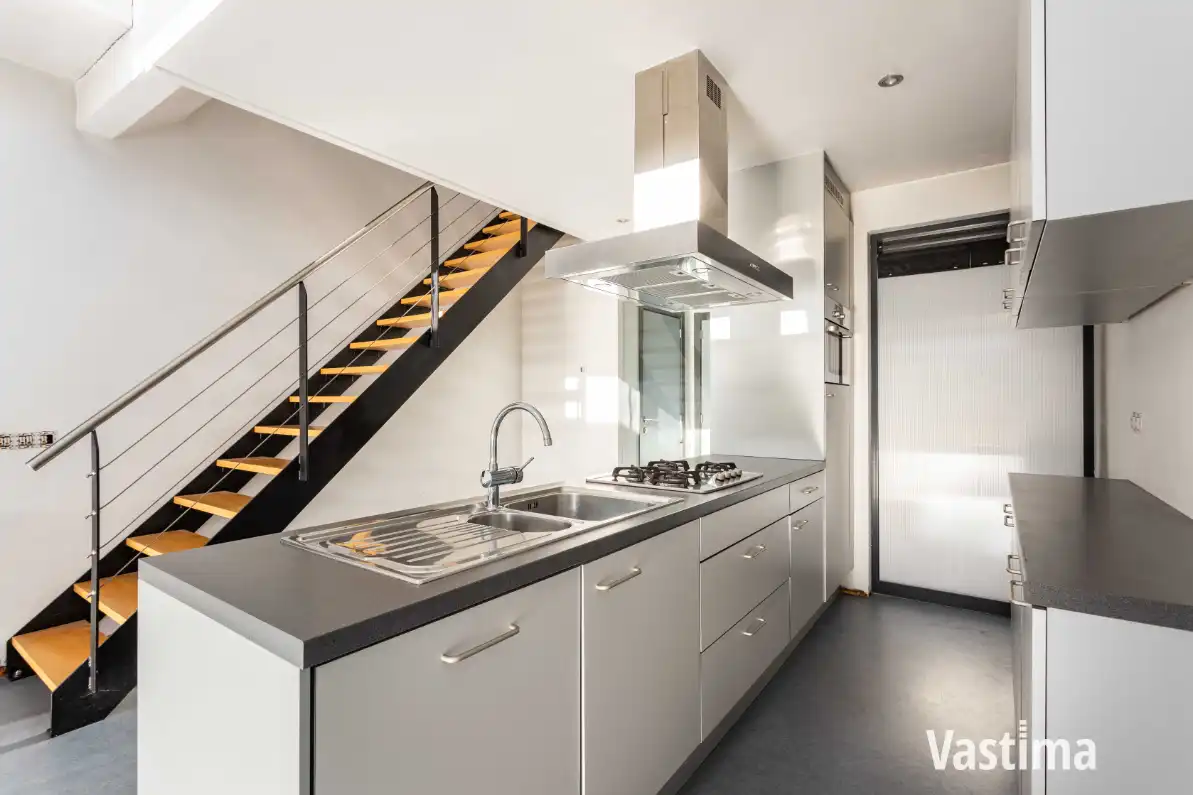 Recente stadswoning met tuin en 2 slaapkamers foto 8