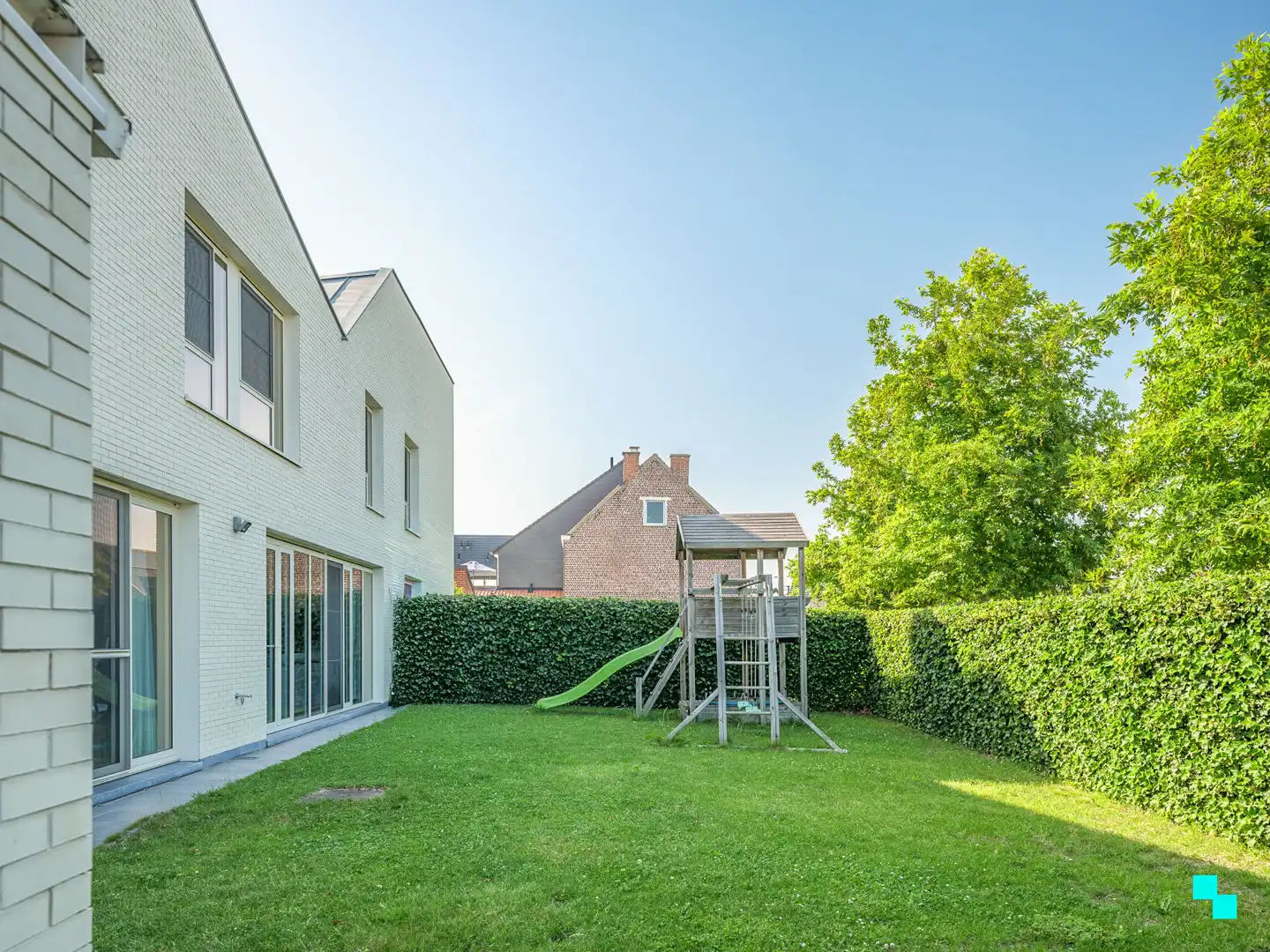 Instapklare woning met vijf kamers in het hart van Merelbeke foto 20