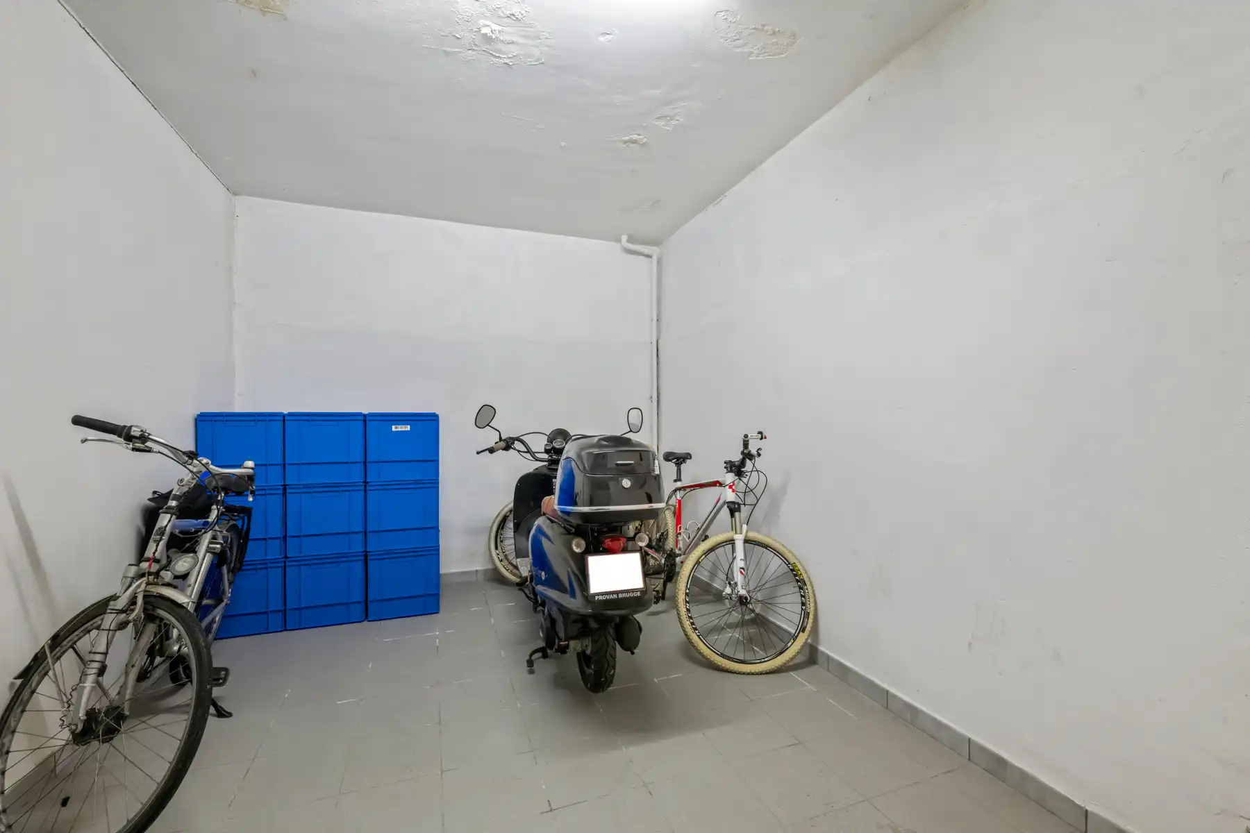 Gezinswoning met garage te Aartrijke foto 8