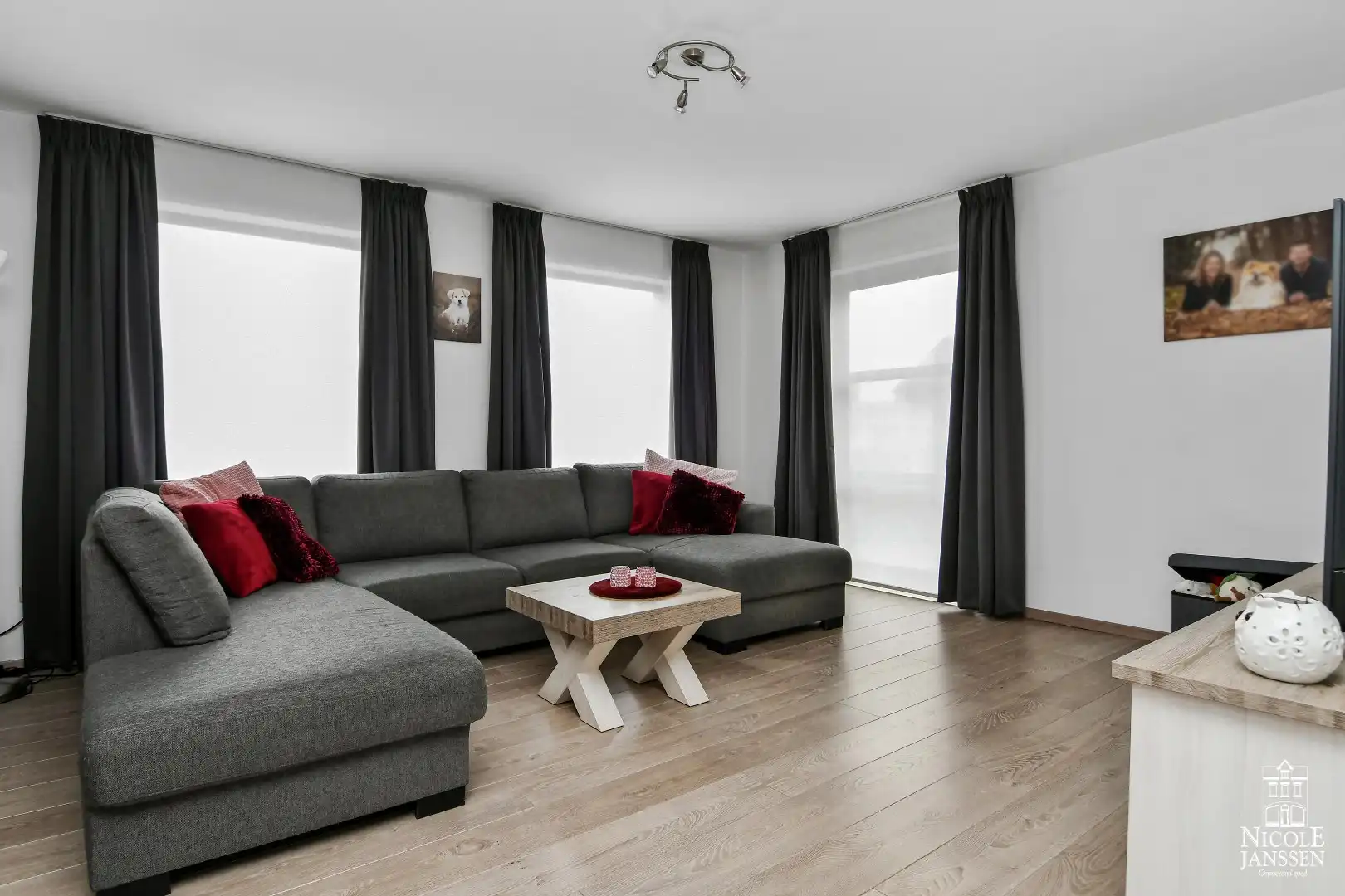 Luchtige en instapklare gezinswoning met 3 slaapkamers foto 4