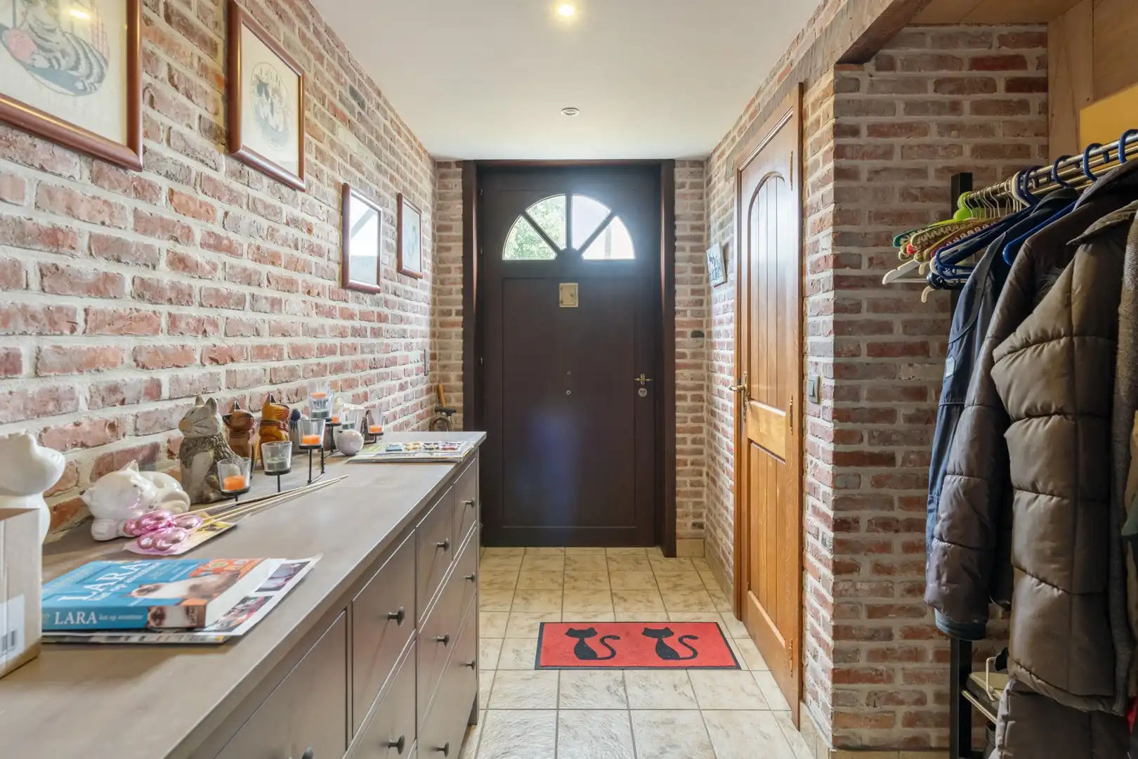 Zeer ruime en energiezuinige woning met 7 slpk te Westerlo foto 9